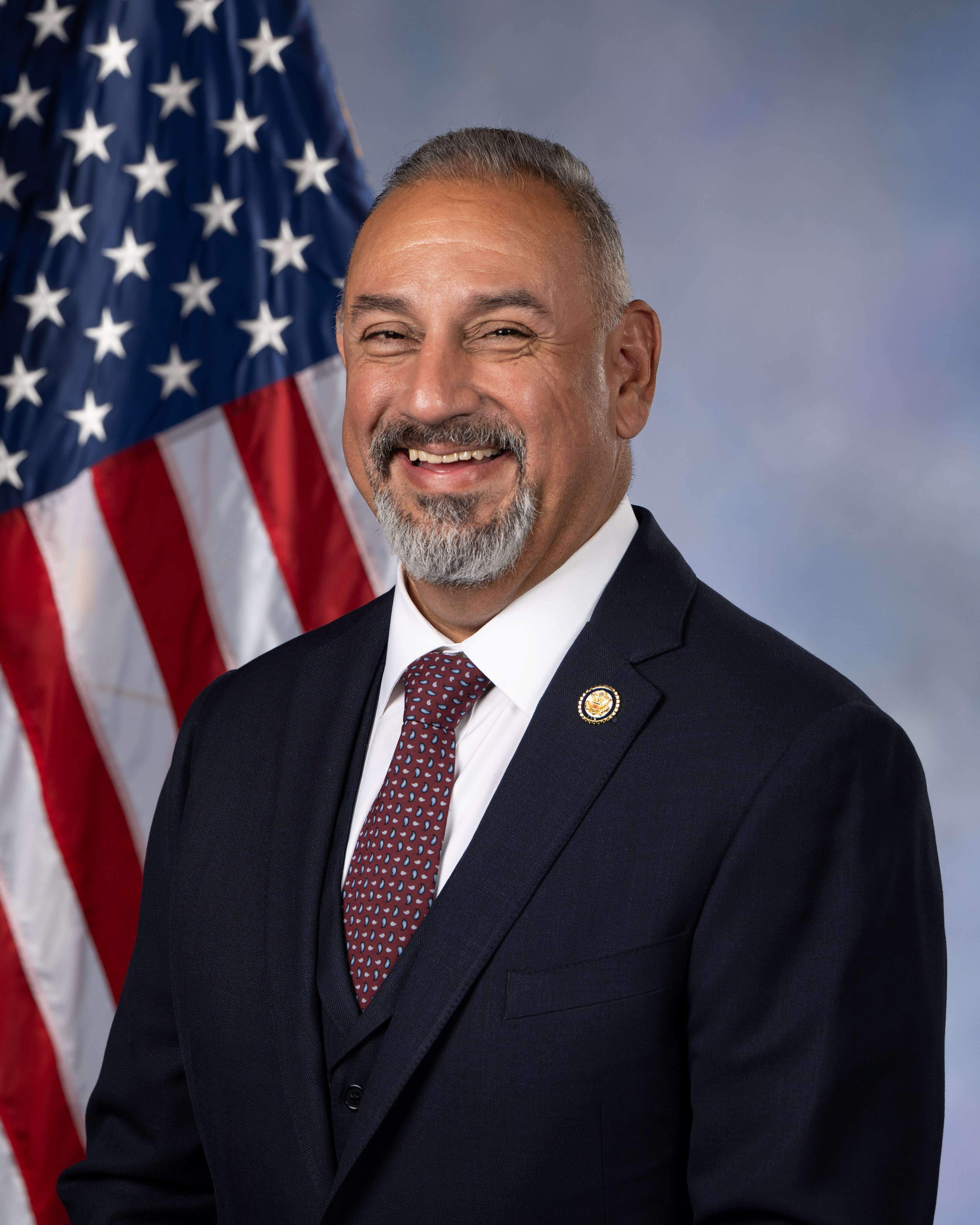 Gilbert Cisneros
