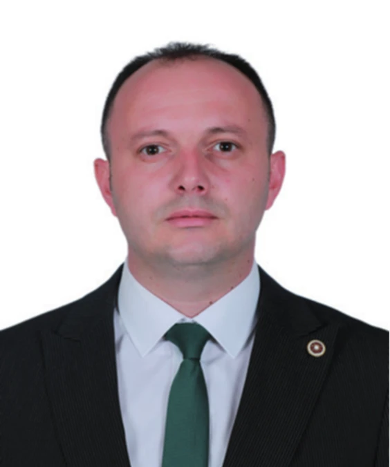 Portrait of İsmail Akgül