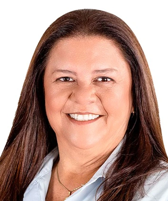 Portrait of Laura Carneiro