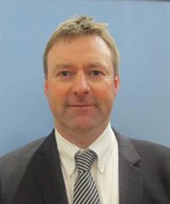 Portrait of Mark Patterson