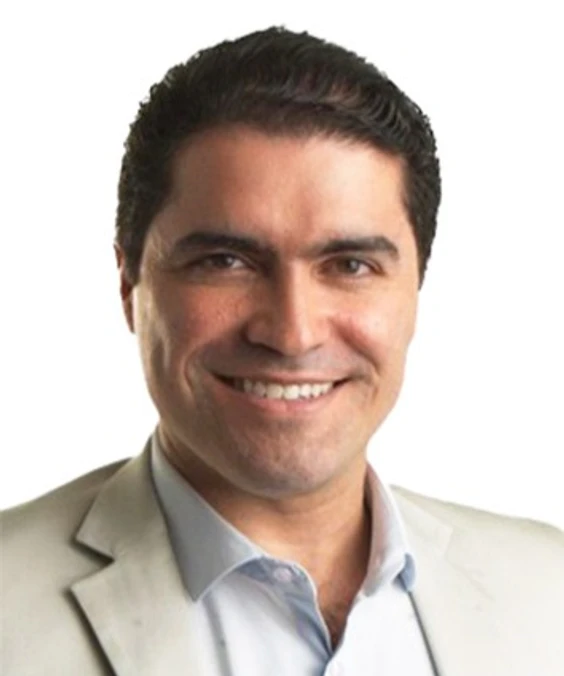 Portrait of Newton Cardoso Jr