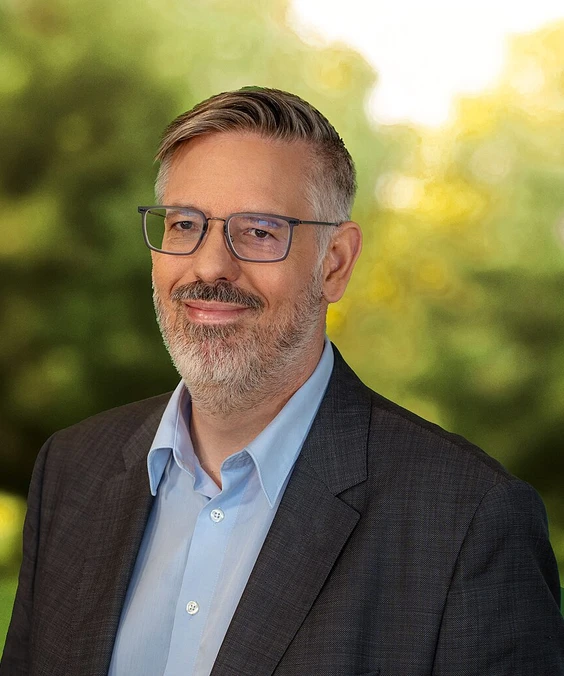 Portrait of Ralph Schallmeiner