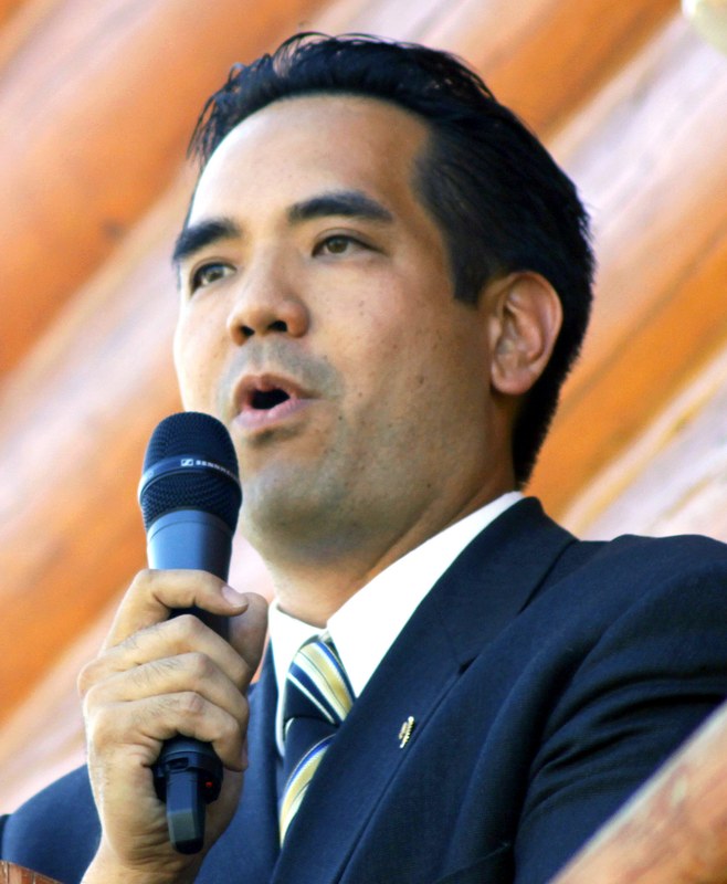 Sean Reyes